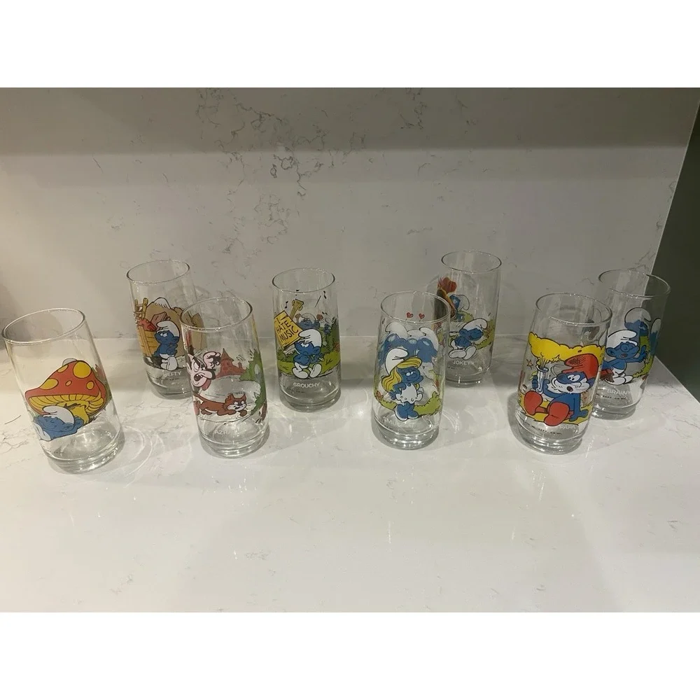 Vintage Set of 8 Collectible Smurfs Drinking Glasses Hardee's PEYO 1982 RARE
